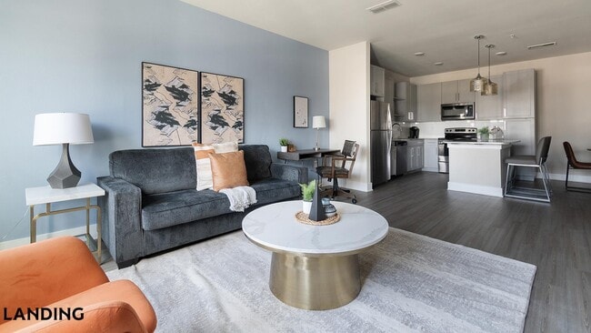 Photo - 65 Sentosa Dr Unidad 282-106