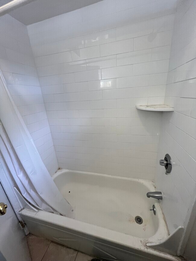 Photo - 19 Brighton Ave Unit 1