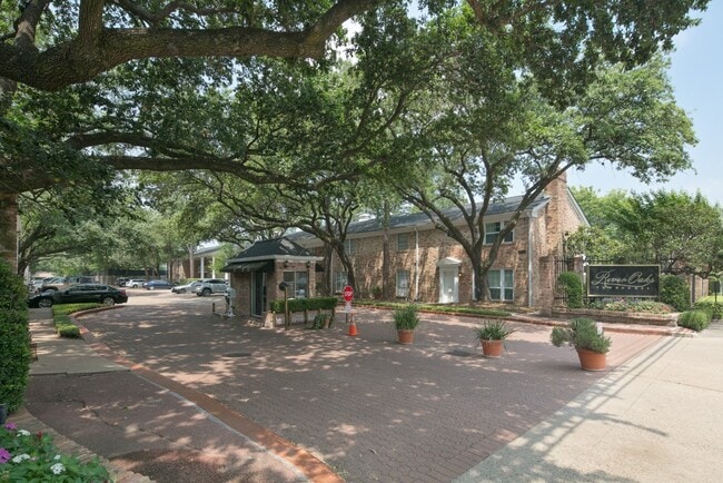 Photo - 4040 San Felipe St Unidad 176
