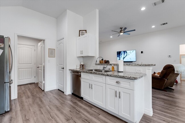 Photo - 14986 Indian Hill Trail