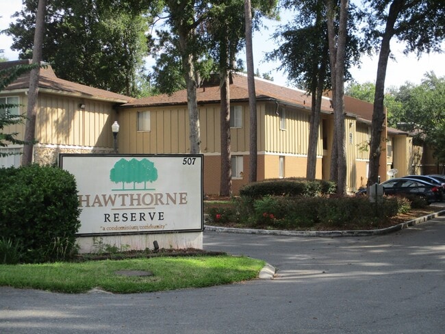 Hawthorne Reserves - 1bdrm/1bath - Hawthorne Reserves -  1bdrm/1bath House