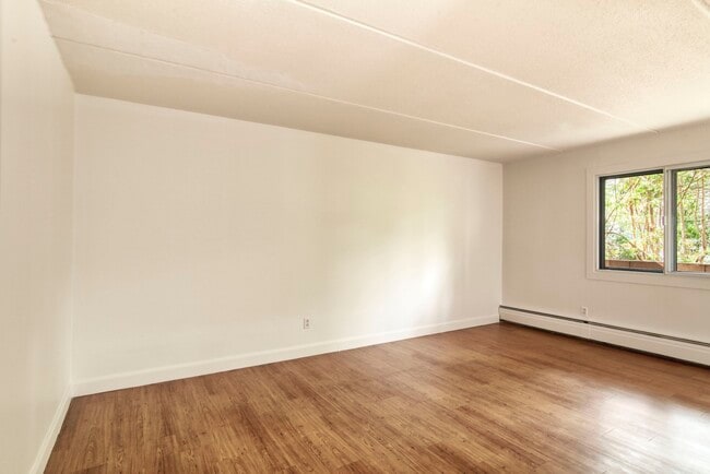 Photo - 705 Boulevard Churchill Unit 107