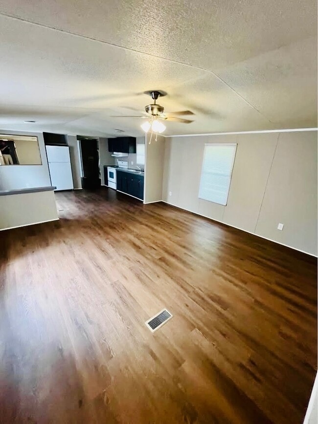 Photo - 3200 South Dug Gap Road