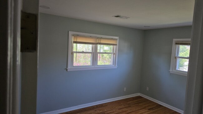 Photo - 2505 McKenzie Rd