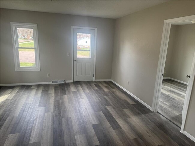 Photo - 301 S Park Ave