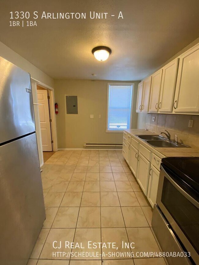 Photo - 1330 S Arlington Ave Unidad A