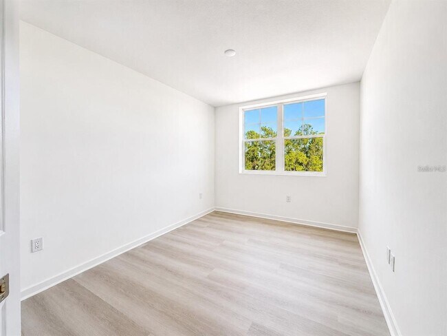 Photo - 5587 Millennia Park Dr Unit 316