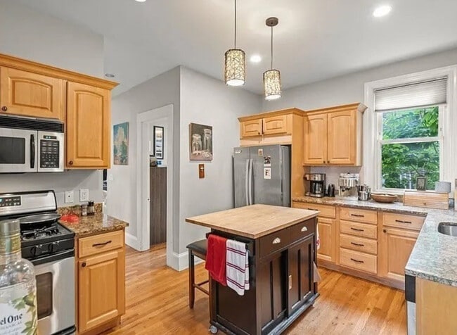 Photo - 279 K St Unit 2