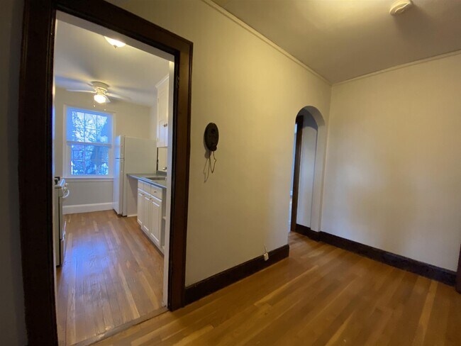 Photo - 116 College Ave Unit 44