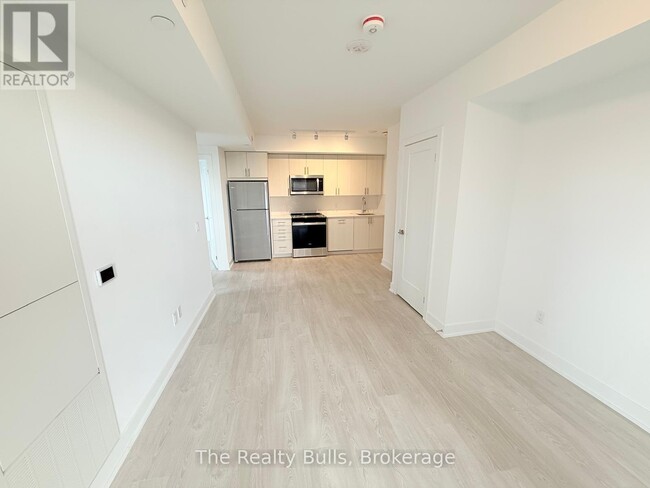 Photo - 2545 Simcoe St N Unit 516