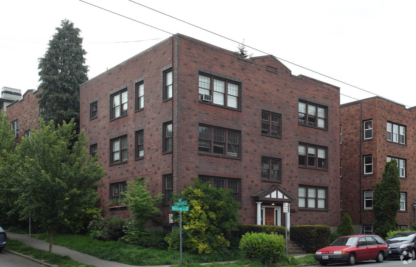 Photo - Devon Apartments