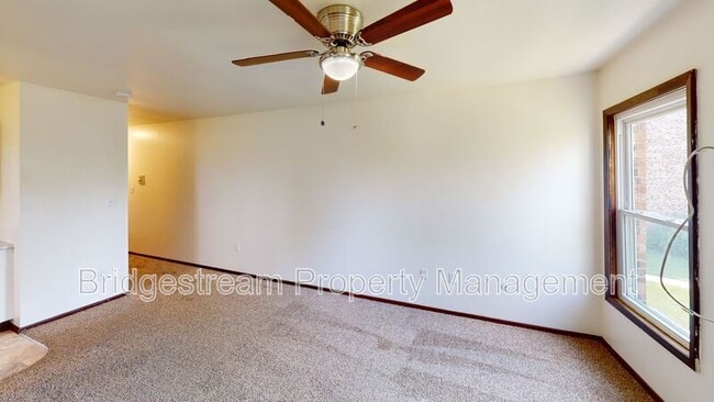 7123 N Springboro Pike