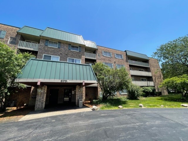 Photo - 675 Grove Terrace Condo Unit 406