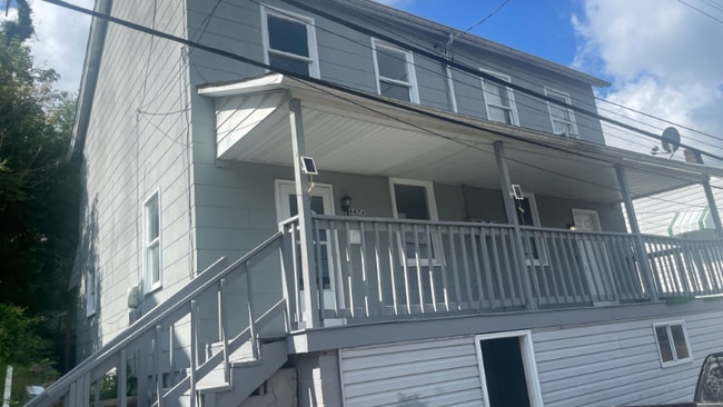 Building Photo - 4476 2nd St Rental