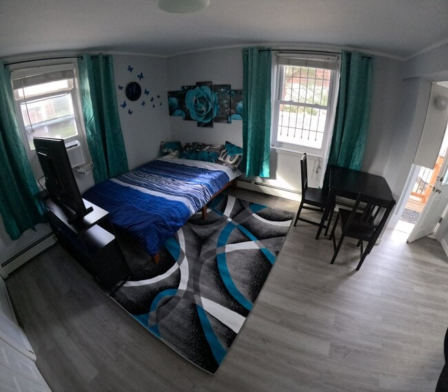 Photo - 723 Sharon Ave Unit 2