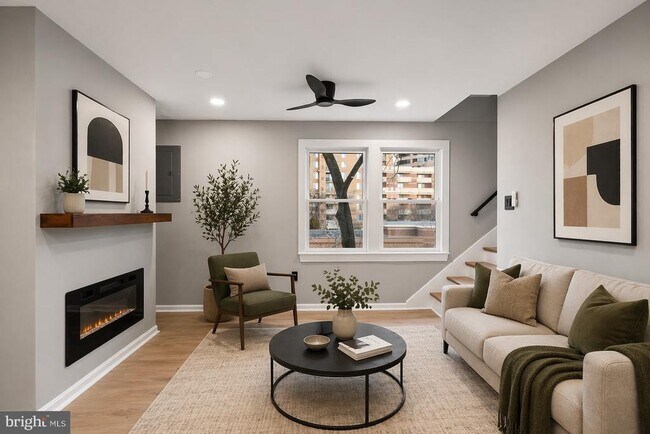 Photo - 1527 N Colonial Terrace