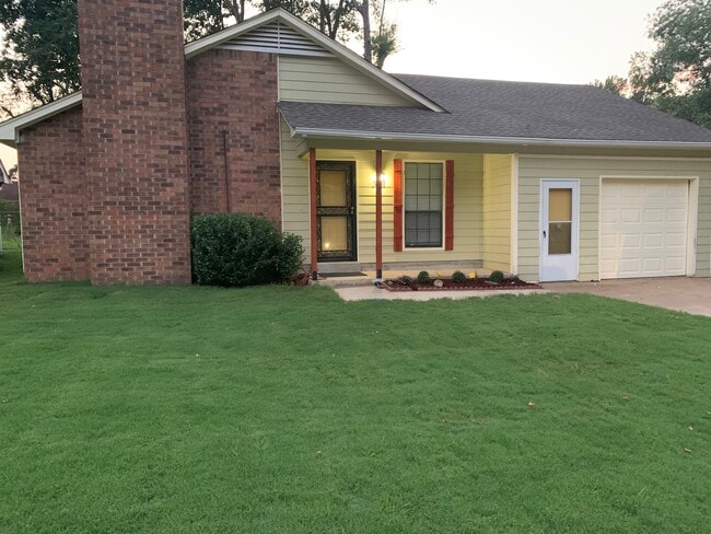 Photo - 3381 Leschallas Dr