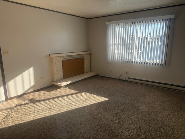 704 Miller Ct Unit C
