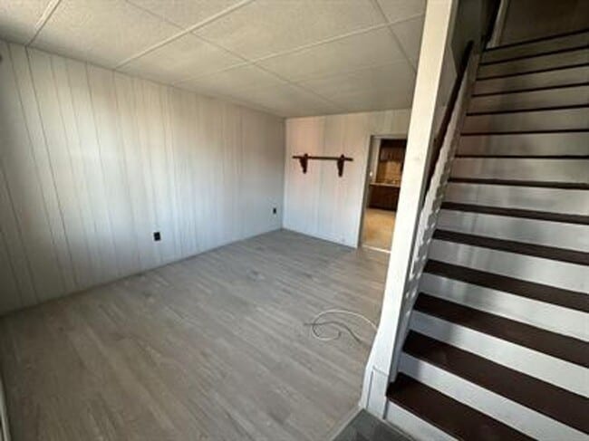 Photo - AVAILABLE FOR SHOWING NOW!!! 2BR/1BA  W/ Laundry Hook-Up!