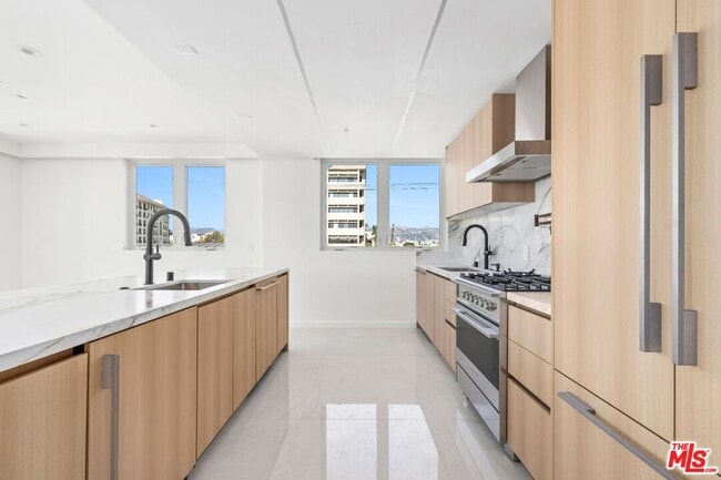 Photo - 1414 S Beverly Dr Unidad 402