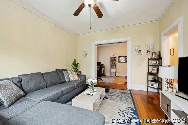 Building Photo - 25 Edison Green Rental