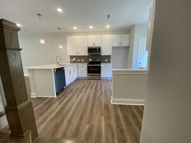 Photo - 339 Old Grove Ln