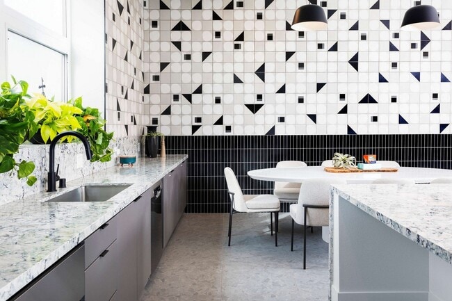 Building Photo - The Charlie Echo Park Rental
