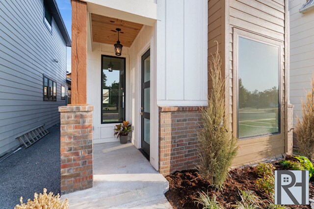 Photo - 731 W Main St