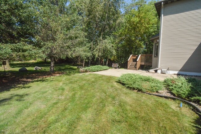 Photo - STUNNING 5 Bed 3.5 Bath Luxury Home!