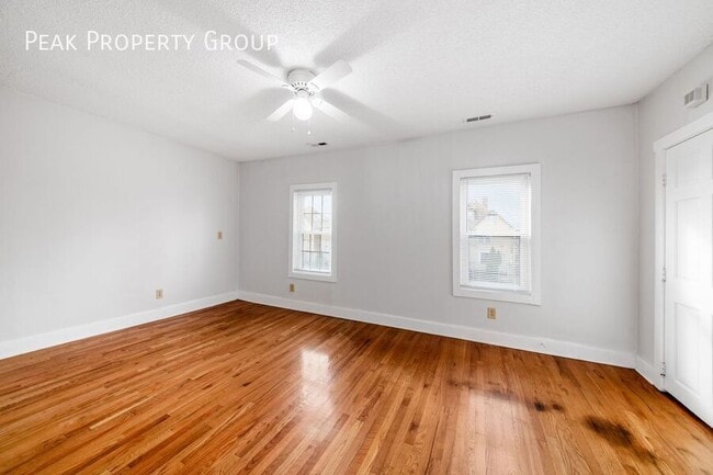 Photo - 1378 1/2 Indianola Avenue-