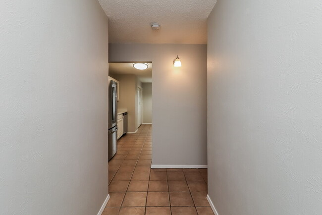 Photo - 6200 Kary Lynn Dr S