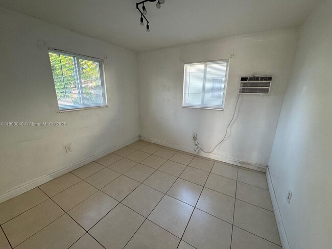 Photo - 2415 NW 82nd St Unit 2417
