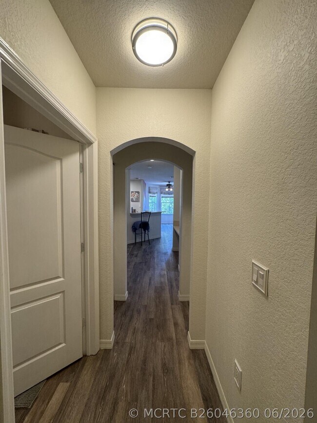 Photo - 122 SW Peacock Blvd Unit 12-202