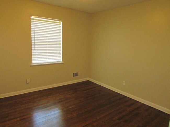 Photo - Near Shaw AFB