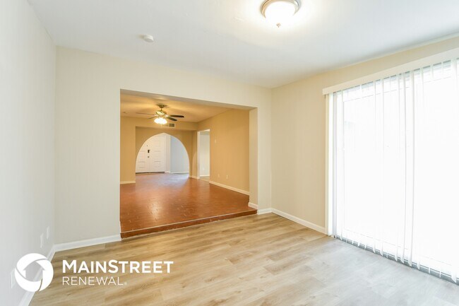 Photo - 5333 W Eva St