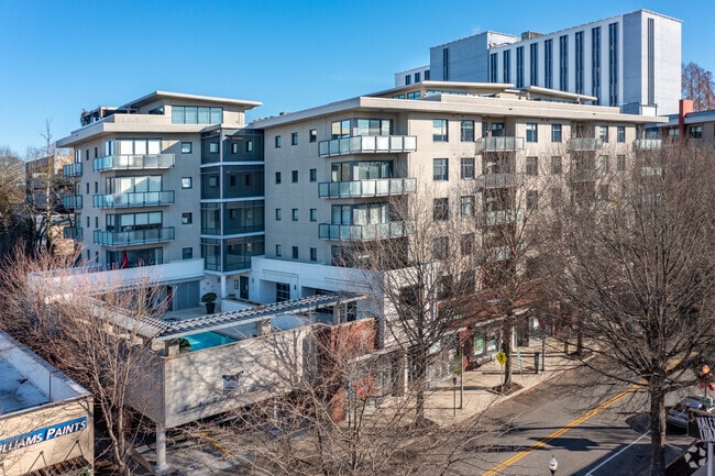 Photo - 335 W Ponce de Leon Ave