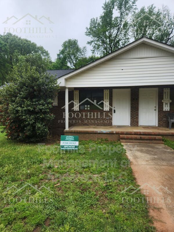 Building Photo - 3910 Seminole Ave Rental