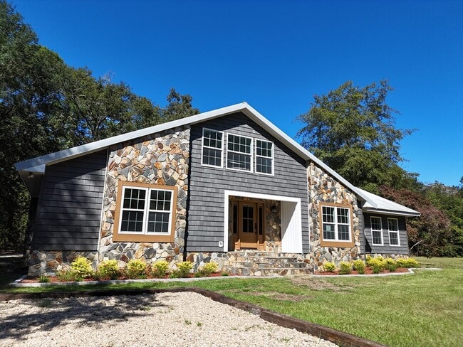 Photo - 171 Longwood Dr