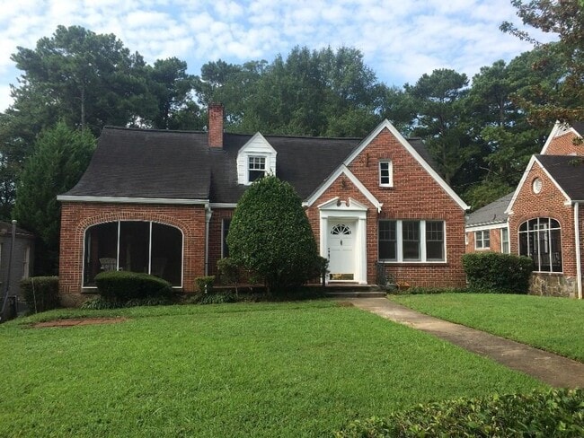 Building Photo - 1171 E Rock Springs Rd NE Rental