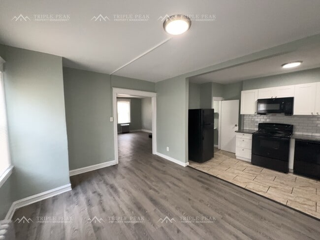 Photo - 4521 N 7th St