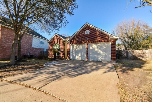 Photo - 5819 Mitre Peak Ln