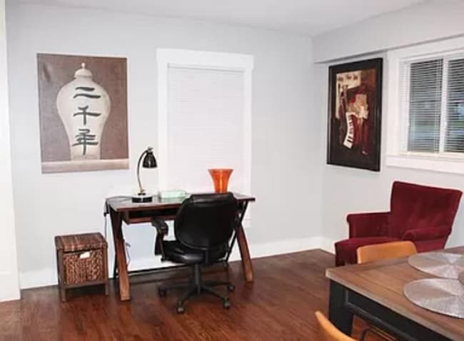 Photo - 3 bed 2 bath in Dekalb!
