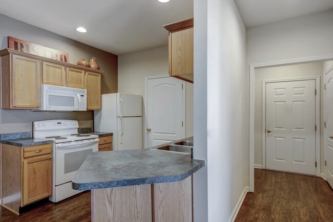 Glenmary Village Apartments