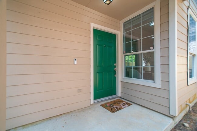 Photo - 262 Liriope Ct