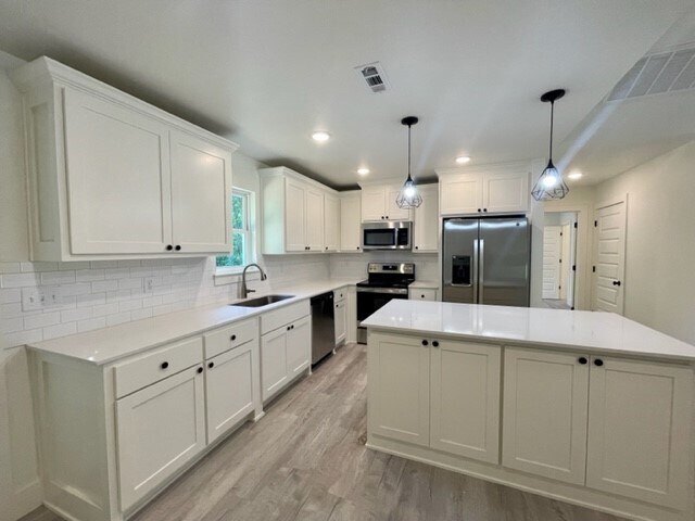 Photo - 3 Peebles Cir