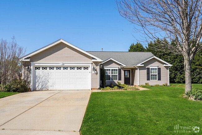 Building Photo - 7311 Village Acre Dr Rental