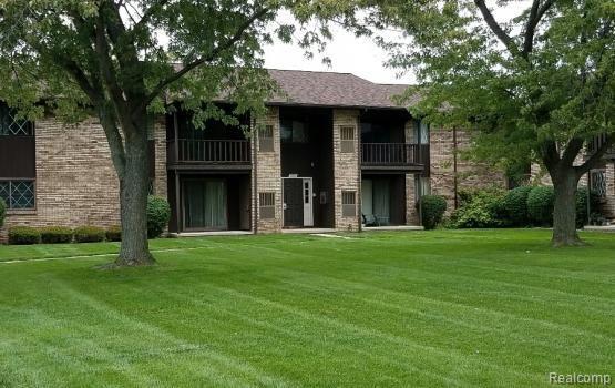 Building Photo - 250 E Thirteen Mile Rd Unit 10