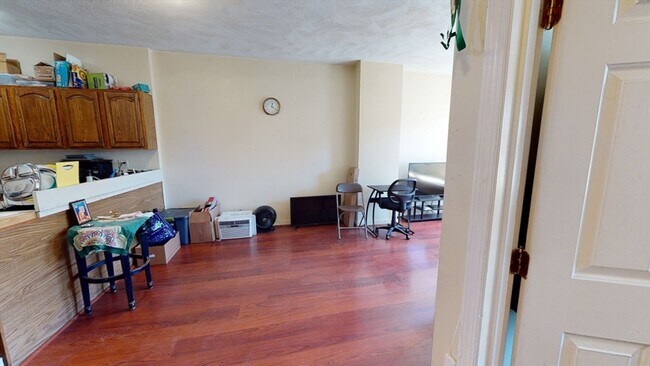 Photo - 18 S Huntington Ave Unidad 2