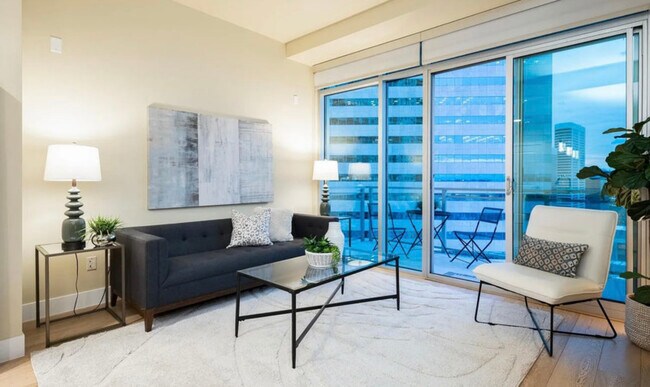 Photo - 2001 Lincoln St Unit #1812A