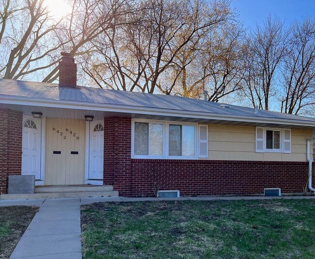Building Photo - 6420 Xerxes Ave S Rental